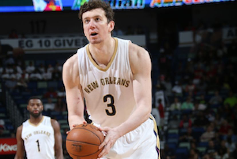 New Orleans Pelicans Looking To Unload Omer Asik&#039;s Contract