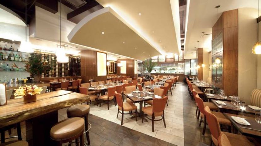 Pera Mediterranean Brasserie at One Grand Central Place